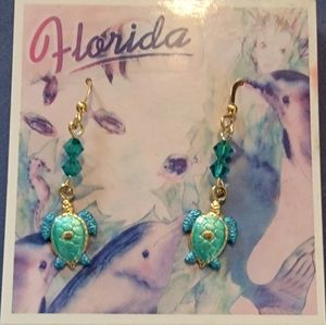 Shell Factory Hypo-allergenic turtle earrings